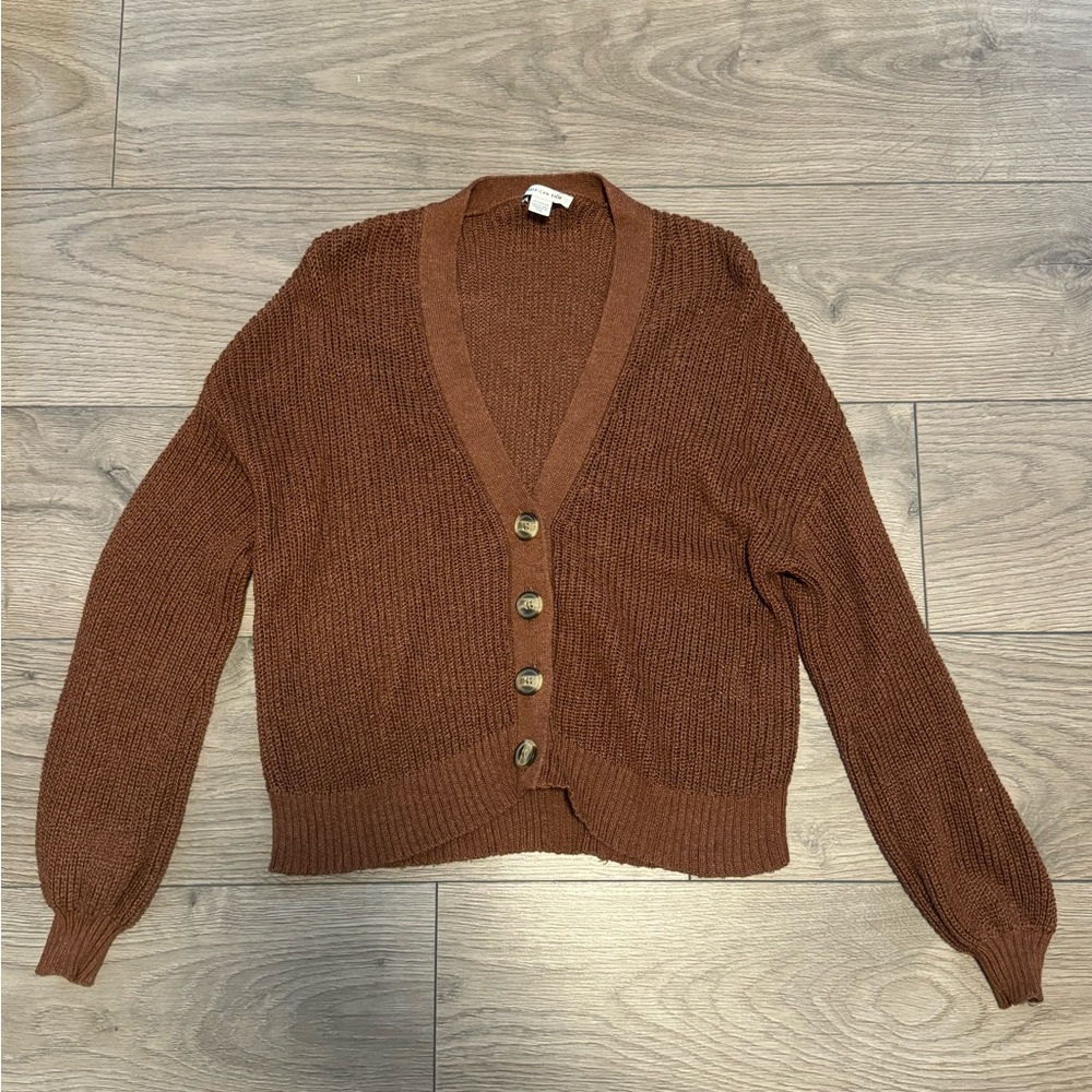 American Eagle Button Cardigan